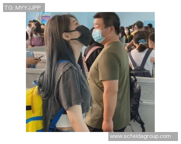 美女偶遇足球明星瞬间视频引发热议网友纷纷点赞称羡慕不已