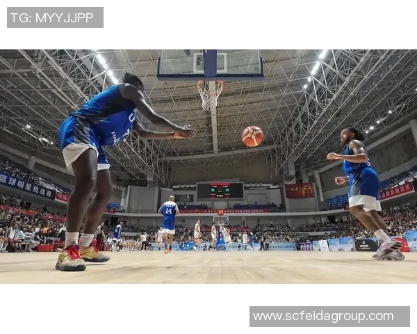 篮球明星即兴舞蹈视频展现运动与艺术完美结合的精彩瞬间